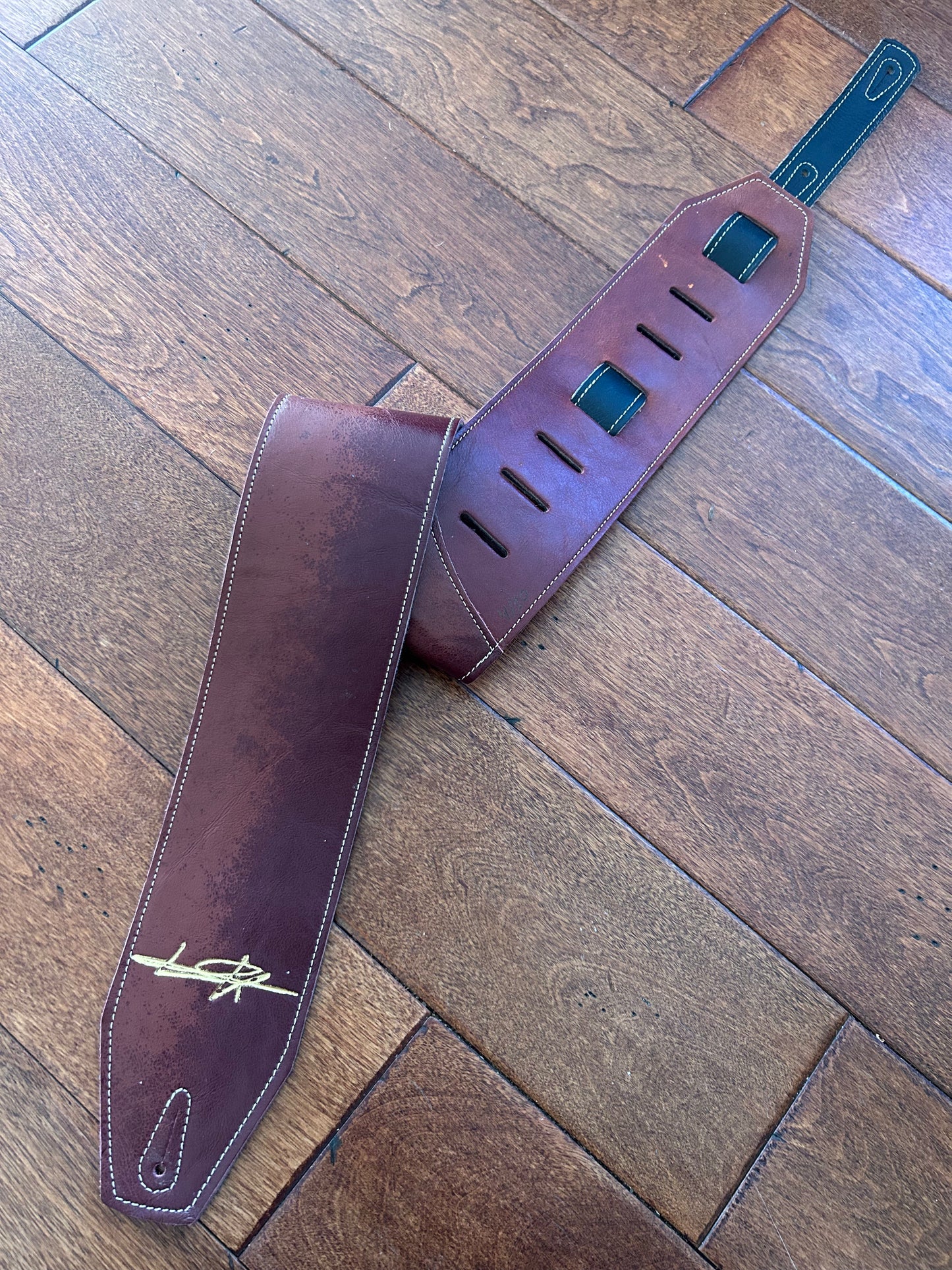 ! SALE ! LK Straps Distressed Maroon LK SIGNATURE LIMITED SERIES 4/10